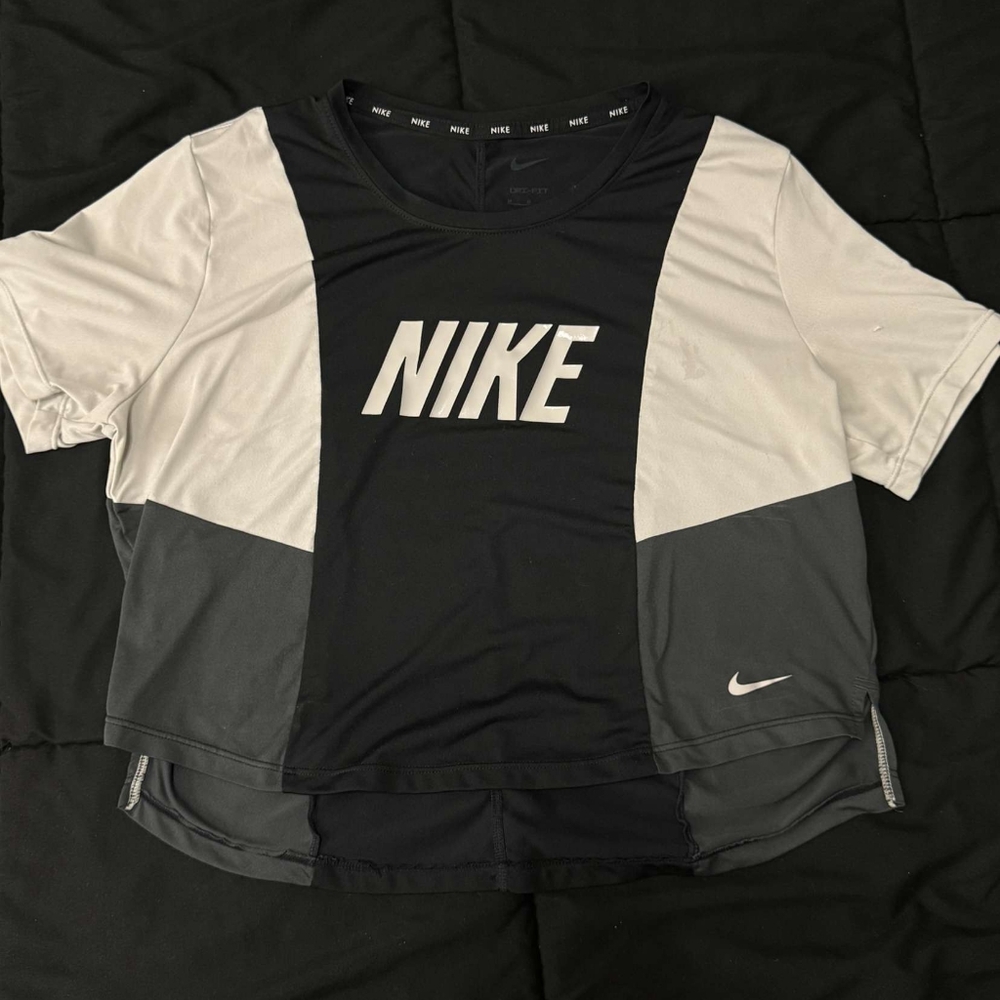 Nike Women's Dry Fit Cropped Training Shirt
